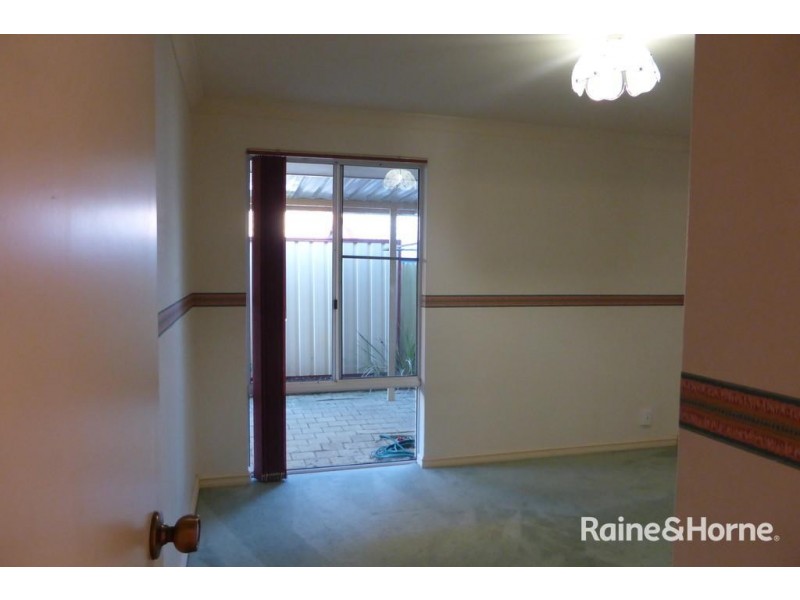 5/11 Bell Street, Rockingham WA 6168