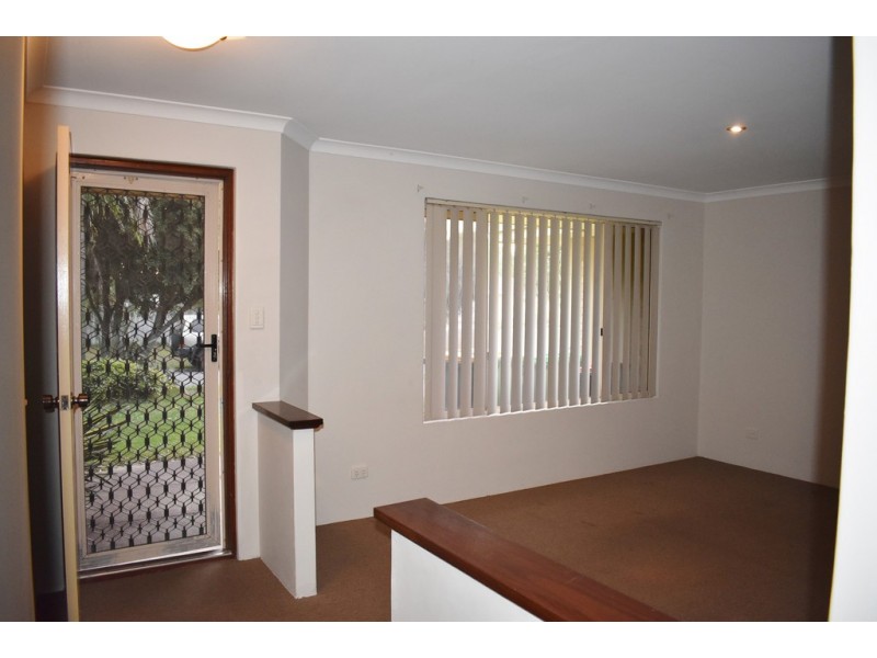 10 Galley Close, Port Kennedy WA 6172