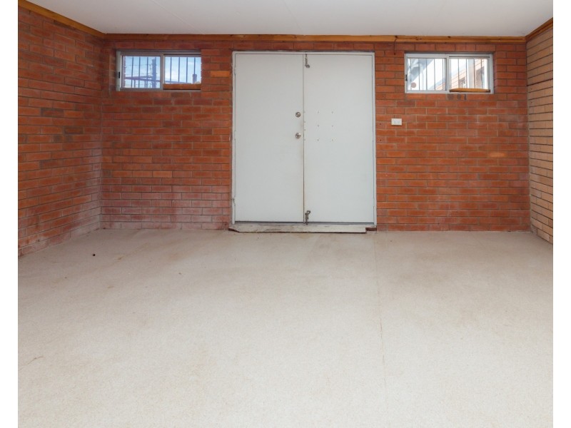 65 Dixon Road, Rockingham WA 6168