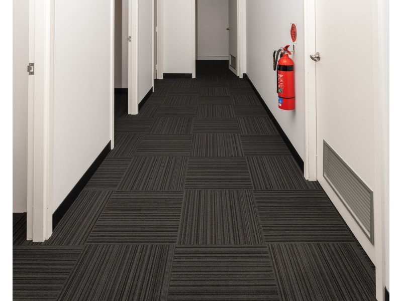 2/14 Livingstone Road, Rockingham WA 6168