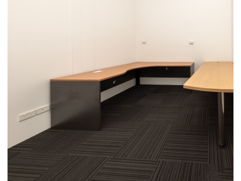 2/14 Livingstone Road, Rockingham WA 6168