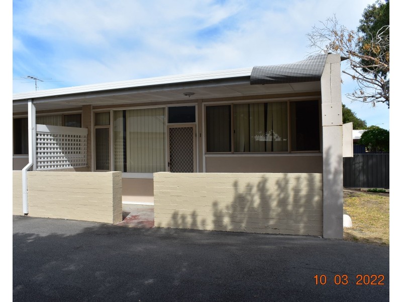 1/43 Harrison Street, Rockingham WA 6168