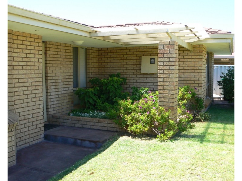 15 Auld Court, Waikiki WA 6169