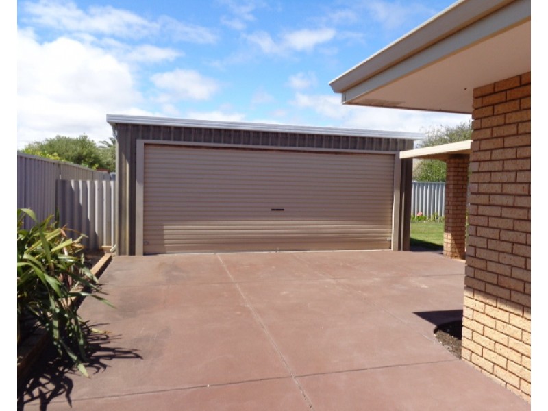 15 Auld Court, Waikiki WA 6169