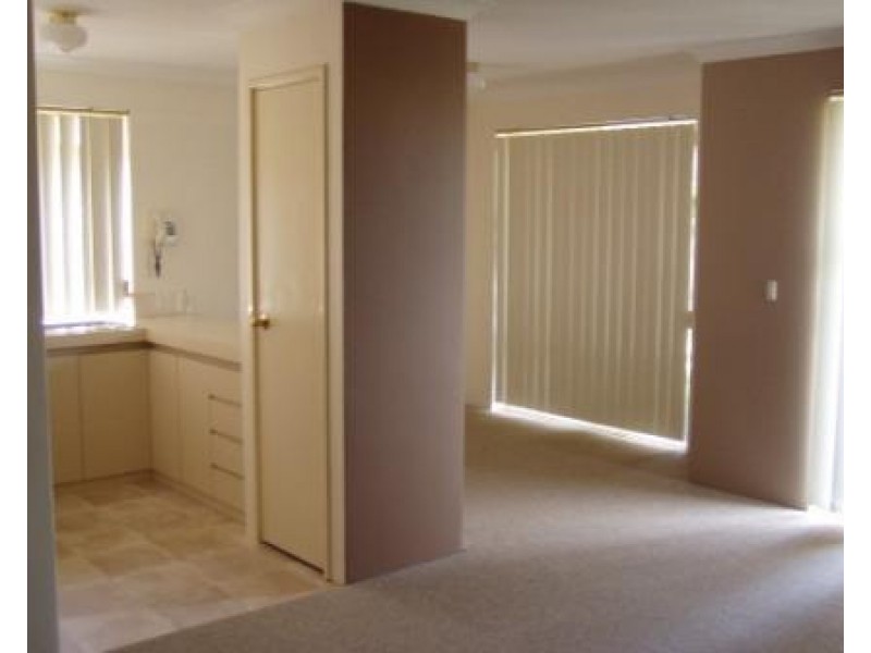 15/9 Merope Close, East Rockingham WA 6168