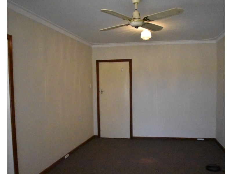 1/72 Kent street, Rockingham WA 6168