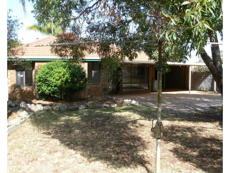 8 Corring Way, Parmelia WA 6167