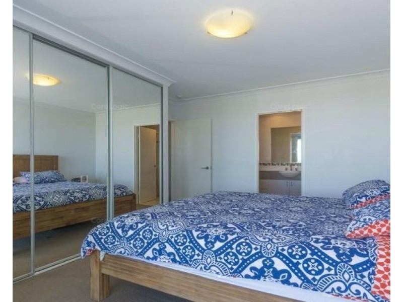 12/15 Kent street, Rockingham WA 6168