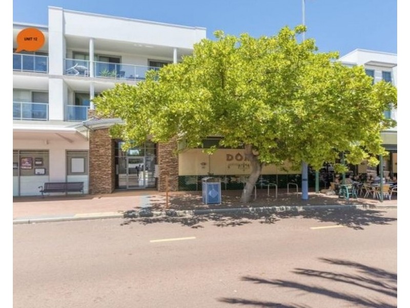 12/15 Kent street, Rockingham WA 6168