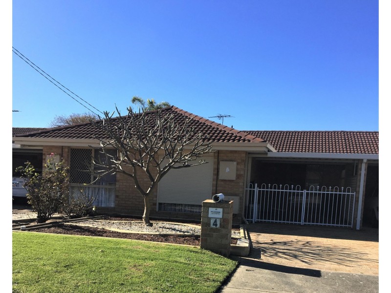 4/2 Ashford Avenue, Rockingham WA 6168