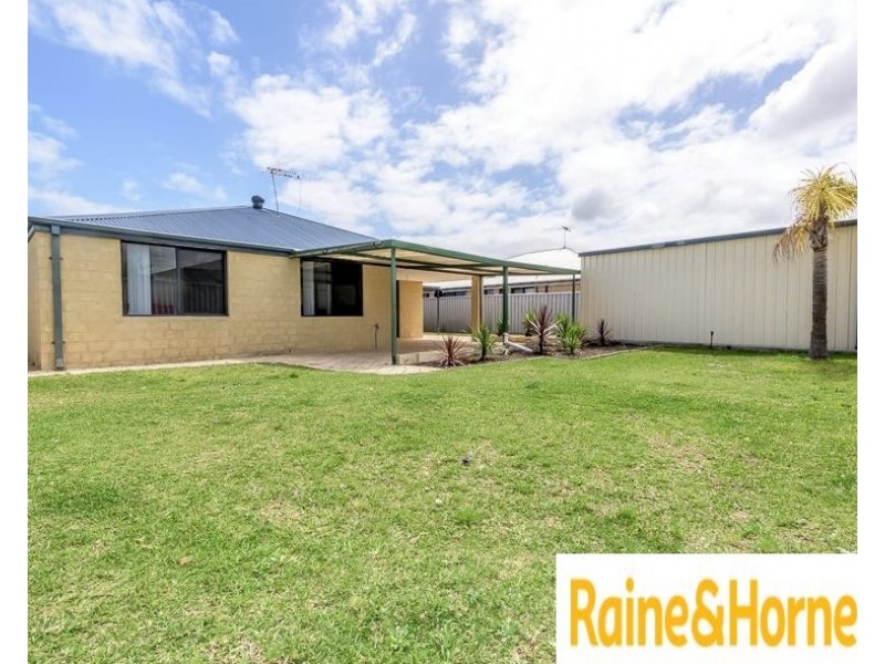 72 Fairview Drive, Waikiki WA 6169