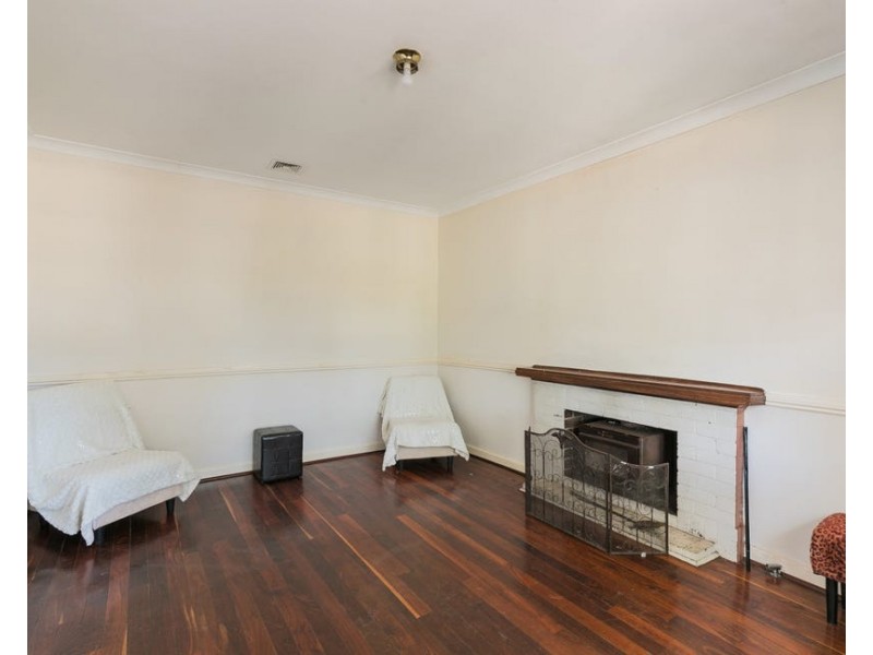 82 Brownell Crescent, Medina WA 6167