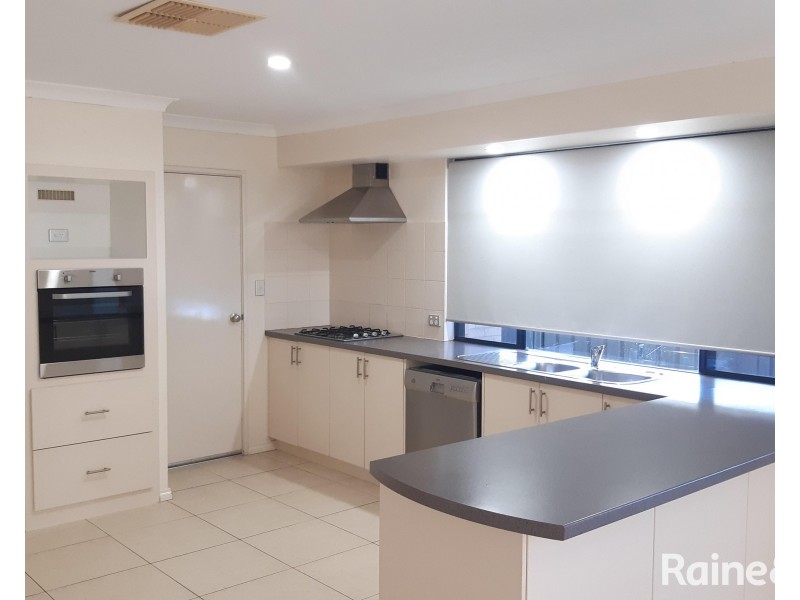 17 Mallard Way, Baldivis WA 6171