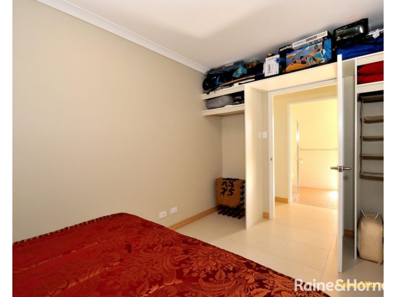 17 Manila Place, Warnbro WA 6169