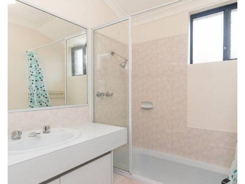 37 Knowle Way, Warnbro WA 6169