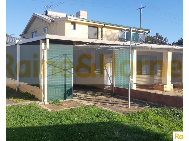 44 Regan Street, Rockingham WA 6168