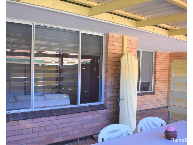 10/15 Fisher Street, Rockingham WA 6168