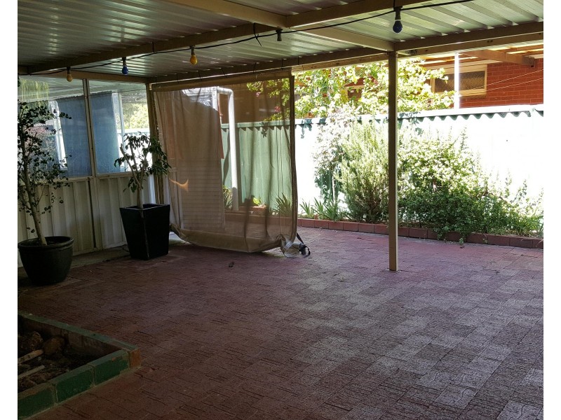 1 Cetus Court, Rockingham WA 6168