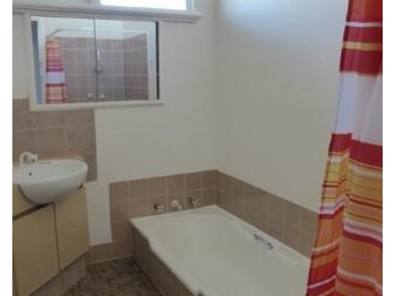 7 Swinstone Street, Rockingham WA 6168