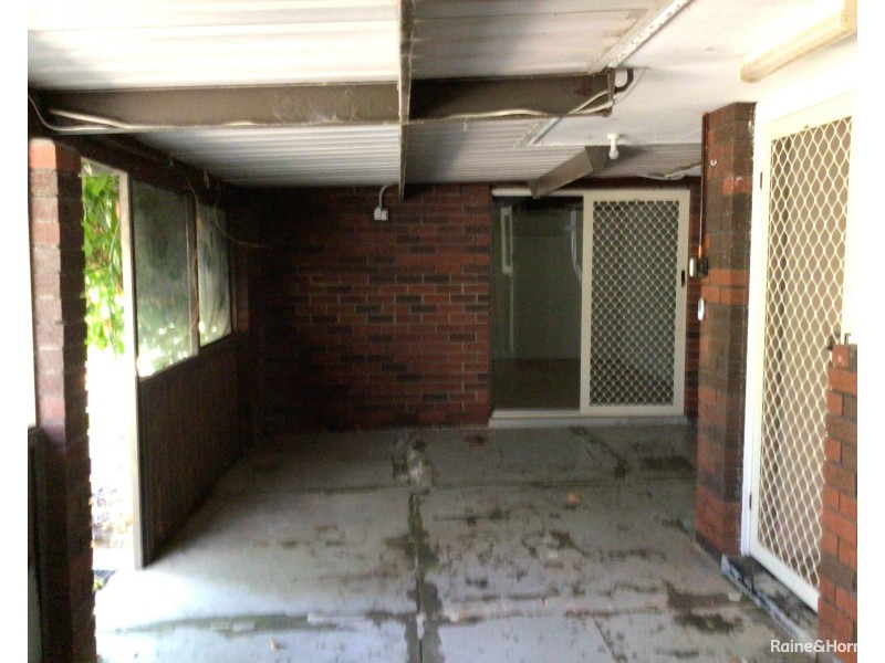 5 Nowranie Place, Hillman WA 6168