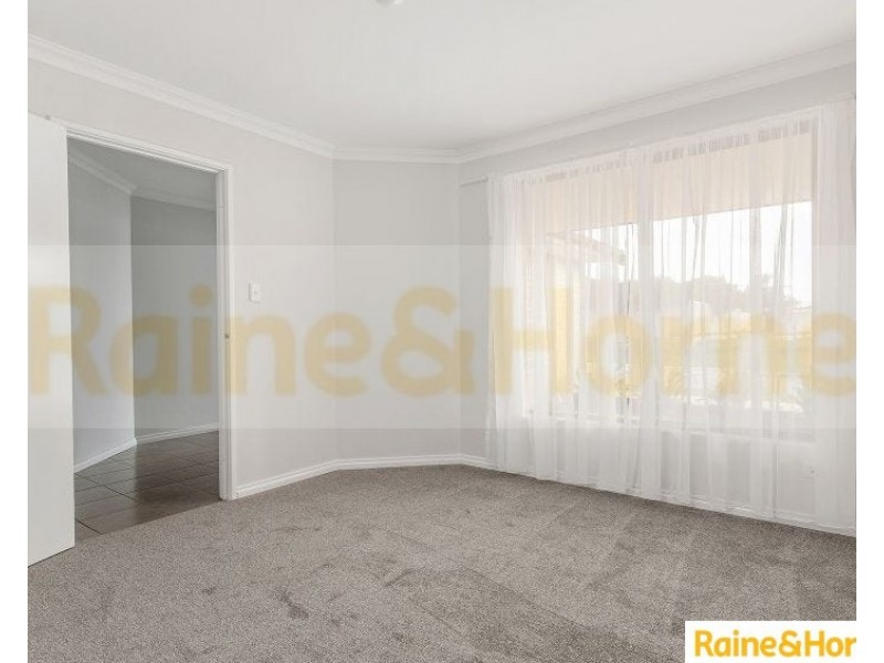 11 Champlain Road, Secret Harbour WA 6173