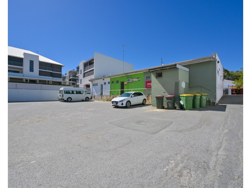 14-16 Kent Street, Rockingham WA 6168