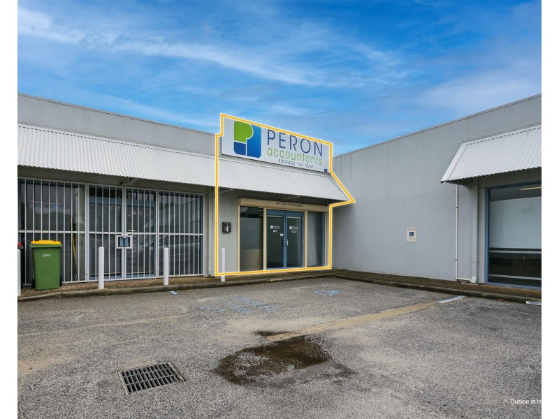 4/7 Cessnock Way, Rockingham WA 6168