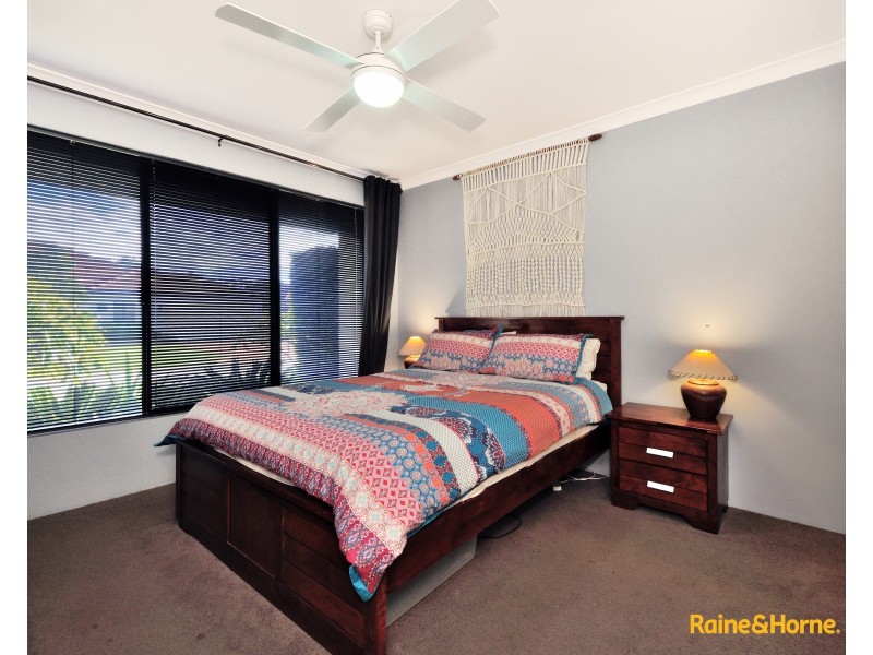 14 Pockett Avenue, Rockingham WA 6168