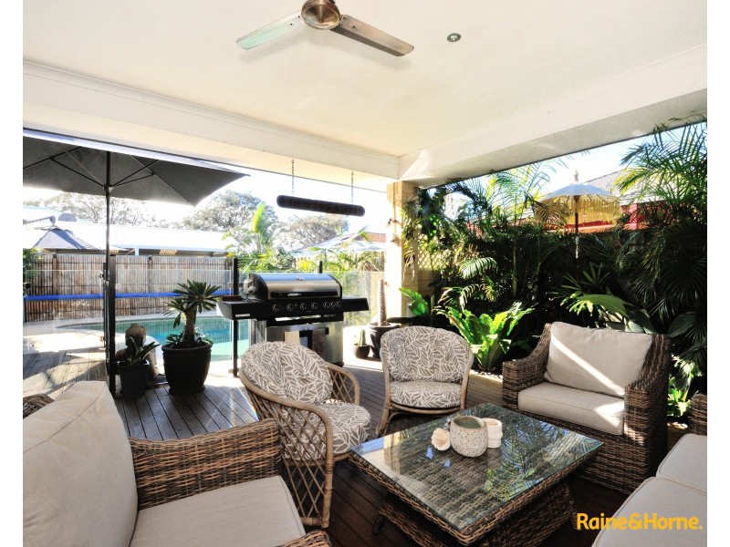 14 Pockett Avenue, Rockingham WA 6168