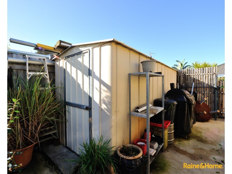 14 Pockett Avenue, Rockingham WA 6168