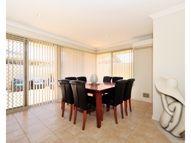 29/121 Grand Ocean Blvd, Port Kennedy WA 6172