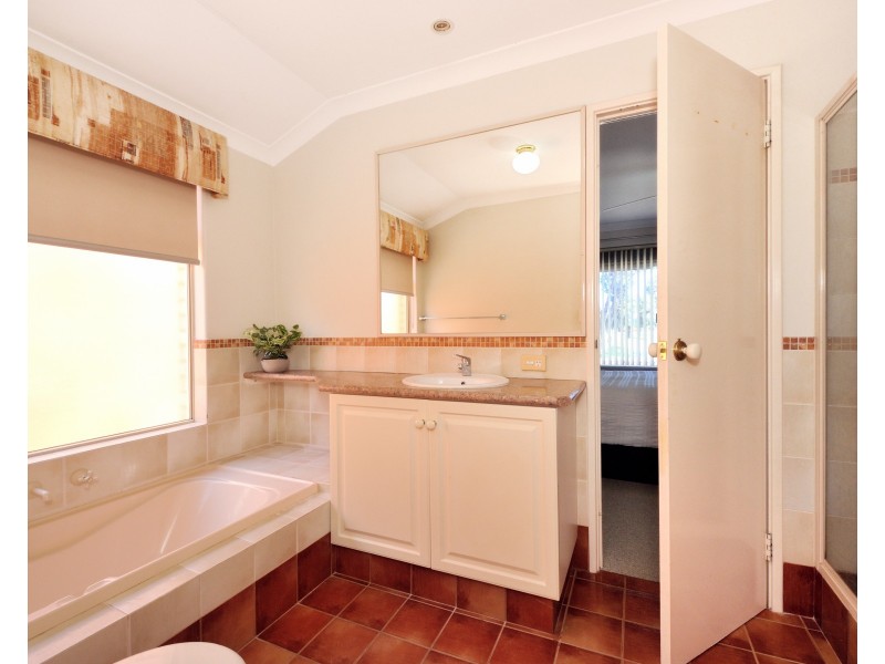 29/121 Grand Ocean Blvd, Port Kennedy WA 6172