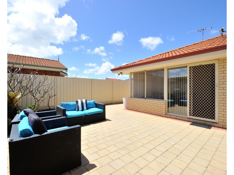 29/121 Grand Ocean Blvd, Port Kennedy WA 6172