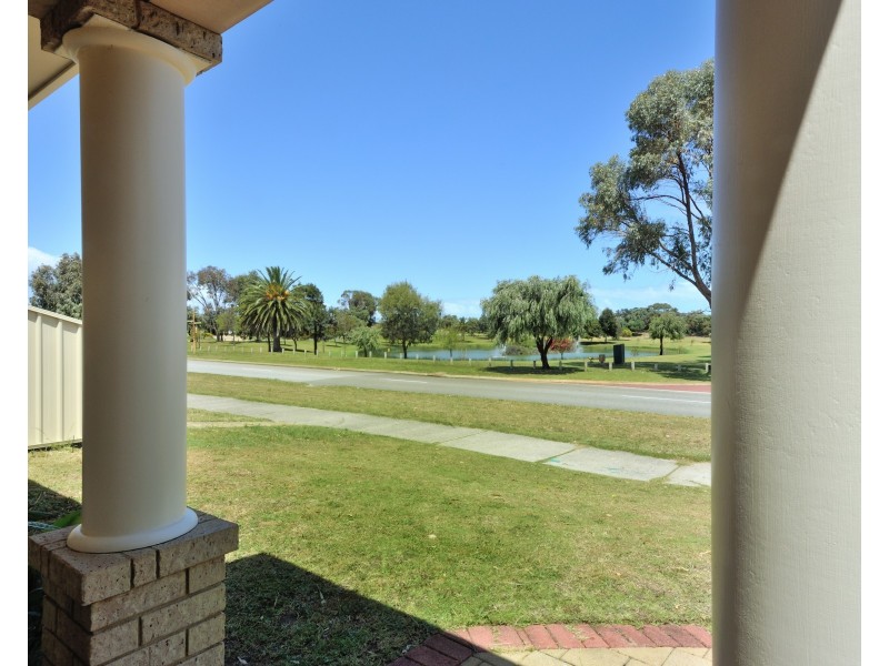 29/121 Grand Ocean Blvd, Port Kennedy WA 6172