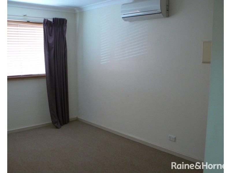 4/9 Kent Street, Rockingham WA 6168