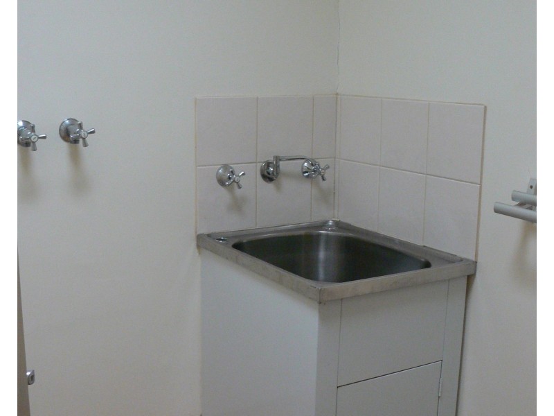 4/9 Kent Street, Rockingham WA 6168