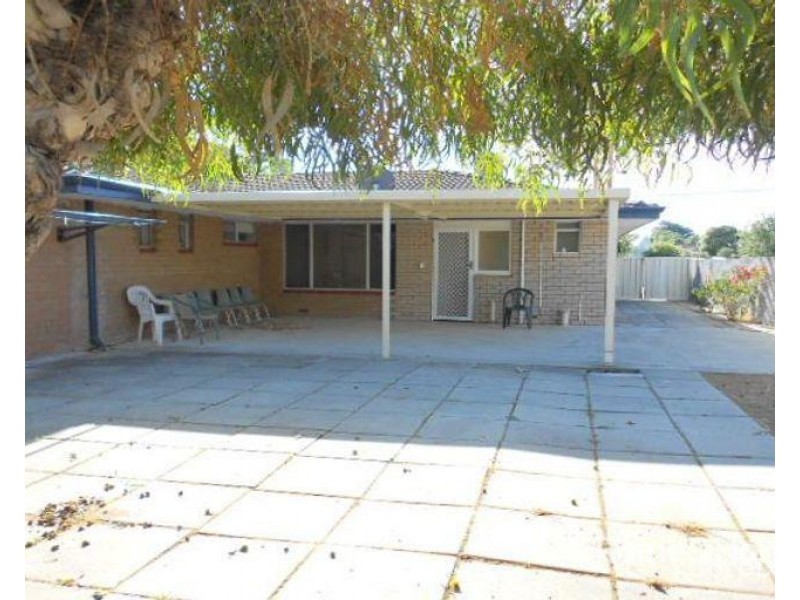 39B Frederick Street, Shoalwater WA 6169