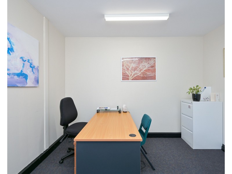 23b Chalgrove Avenue, Rockingham WA 6168