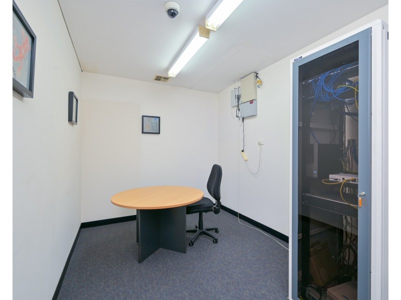 23b Chalgrove Avenue, Rockingham WA 6168