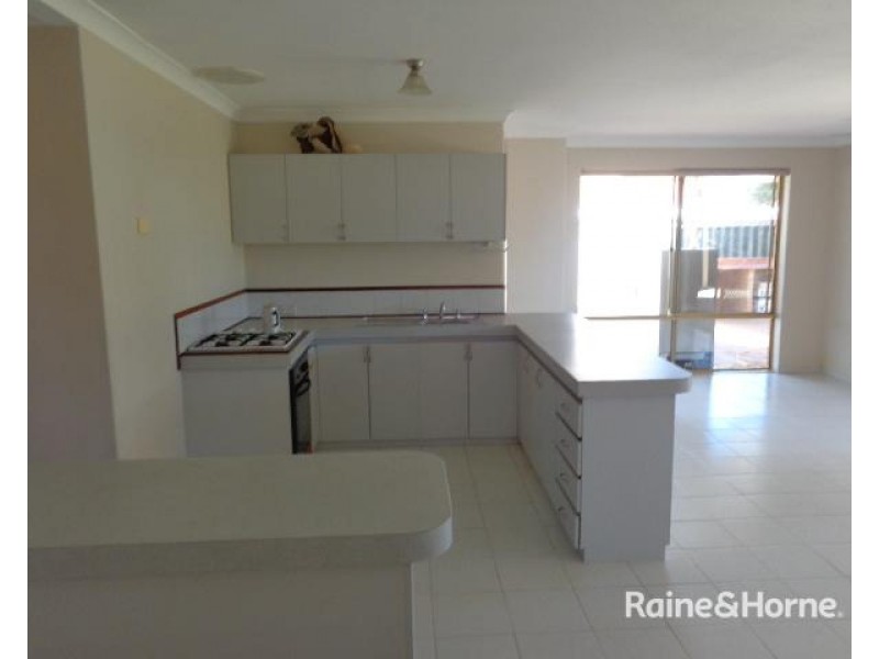 29 Sextant Avenue, Waikiki WA 6169