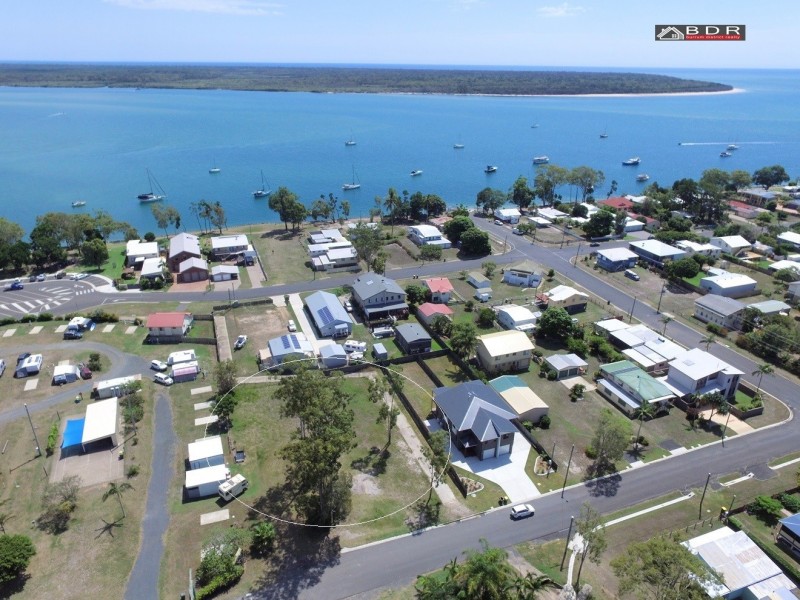 4 Howard Street, Burrum Heads QLD 4659