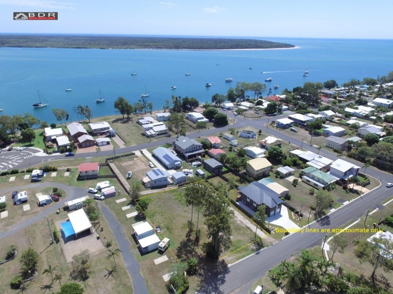 4 Howard Street, Burrum Heads QLD 4659