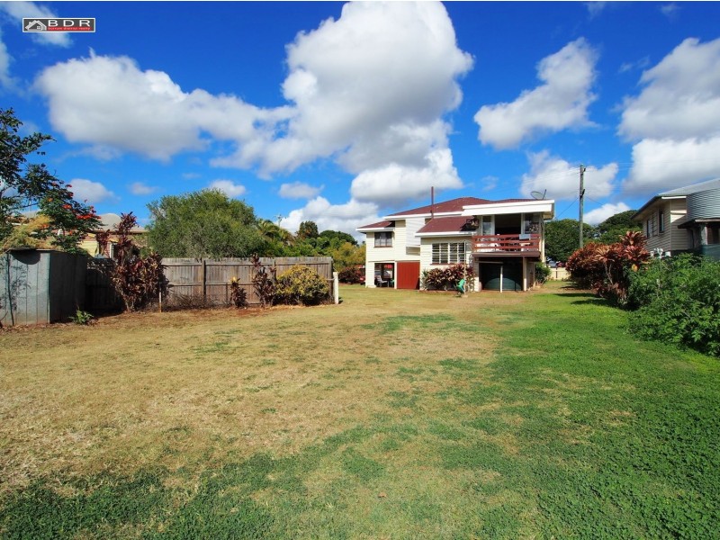 25 West Street, Childers QLD 4660