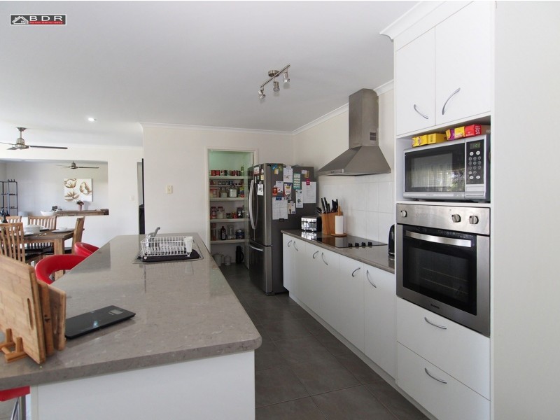 2 Jubata Court, Burrum Heads QLD 4659