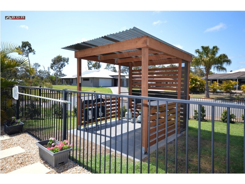 2 Jubata Court, Burrum Heads QLD 4659