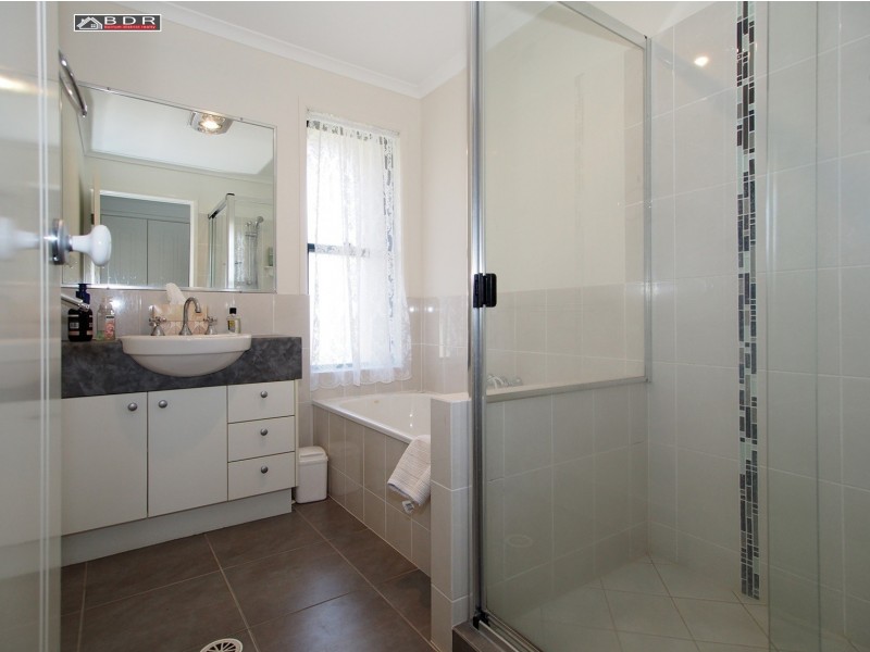 2 Jubata Court, Burrum Heads QLD 4659