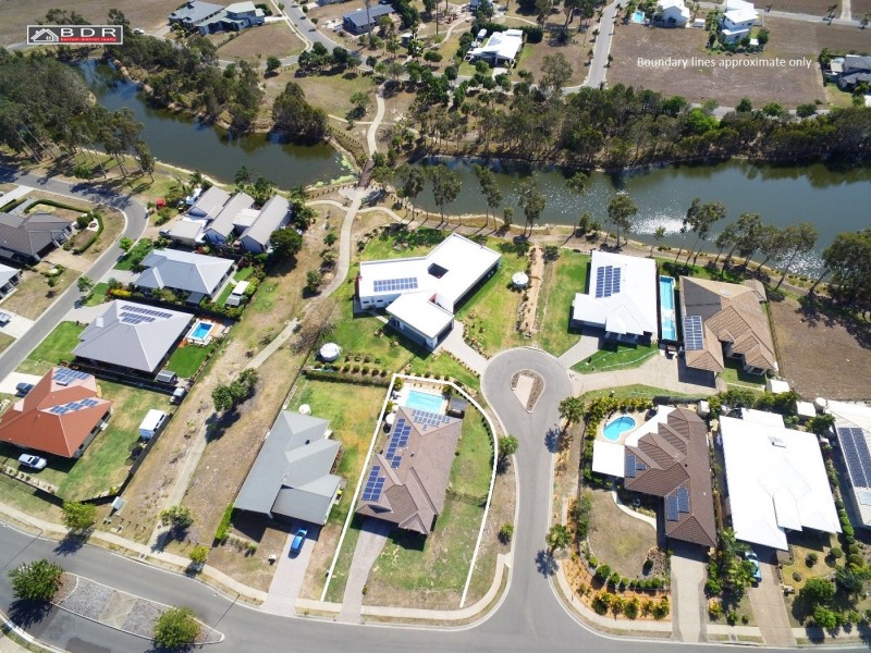 2 Jubata Court, Burrum Heads QLD 4659