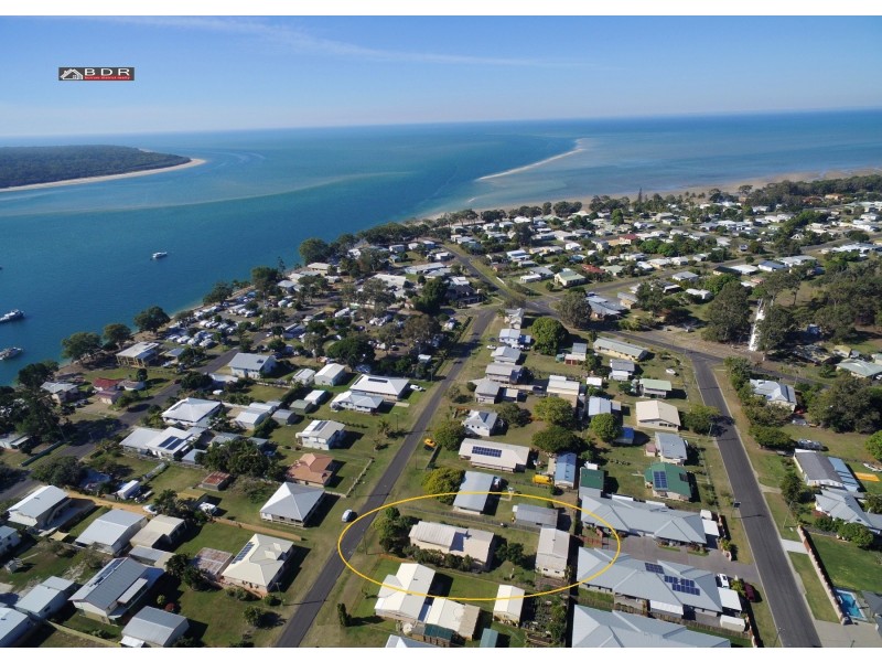 23 Howard St, Burrum Heads QLD 4659