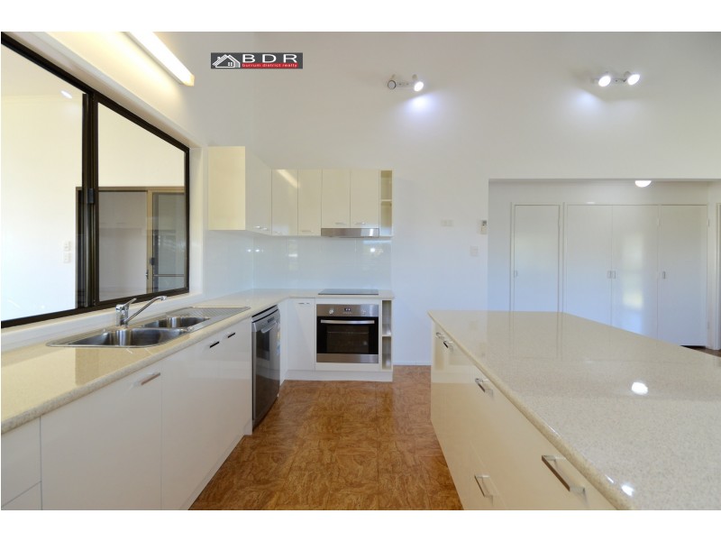 23 Howard St, Burrum Heads QLD 4659
