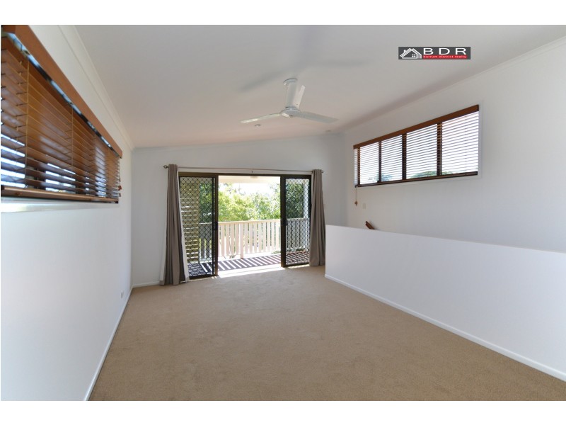 23 Howard St, Burrum Heads QLD 4659